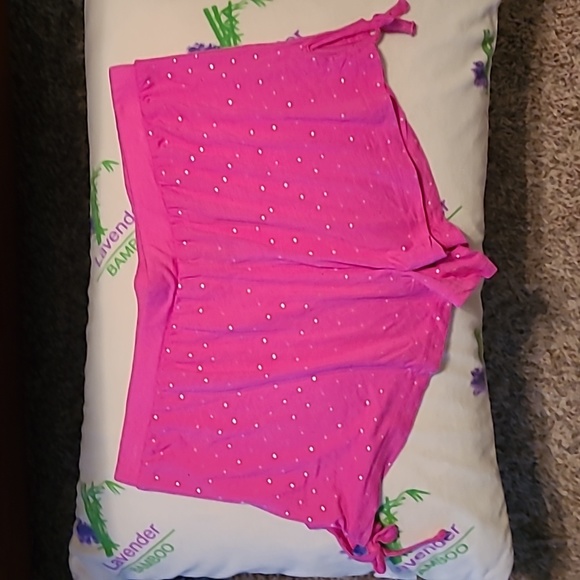 BEBE hot pink sleepwear shorts Size Large excellent preloved condition with ties - Picture 3 of 9